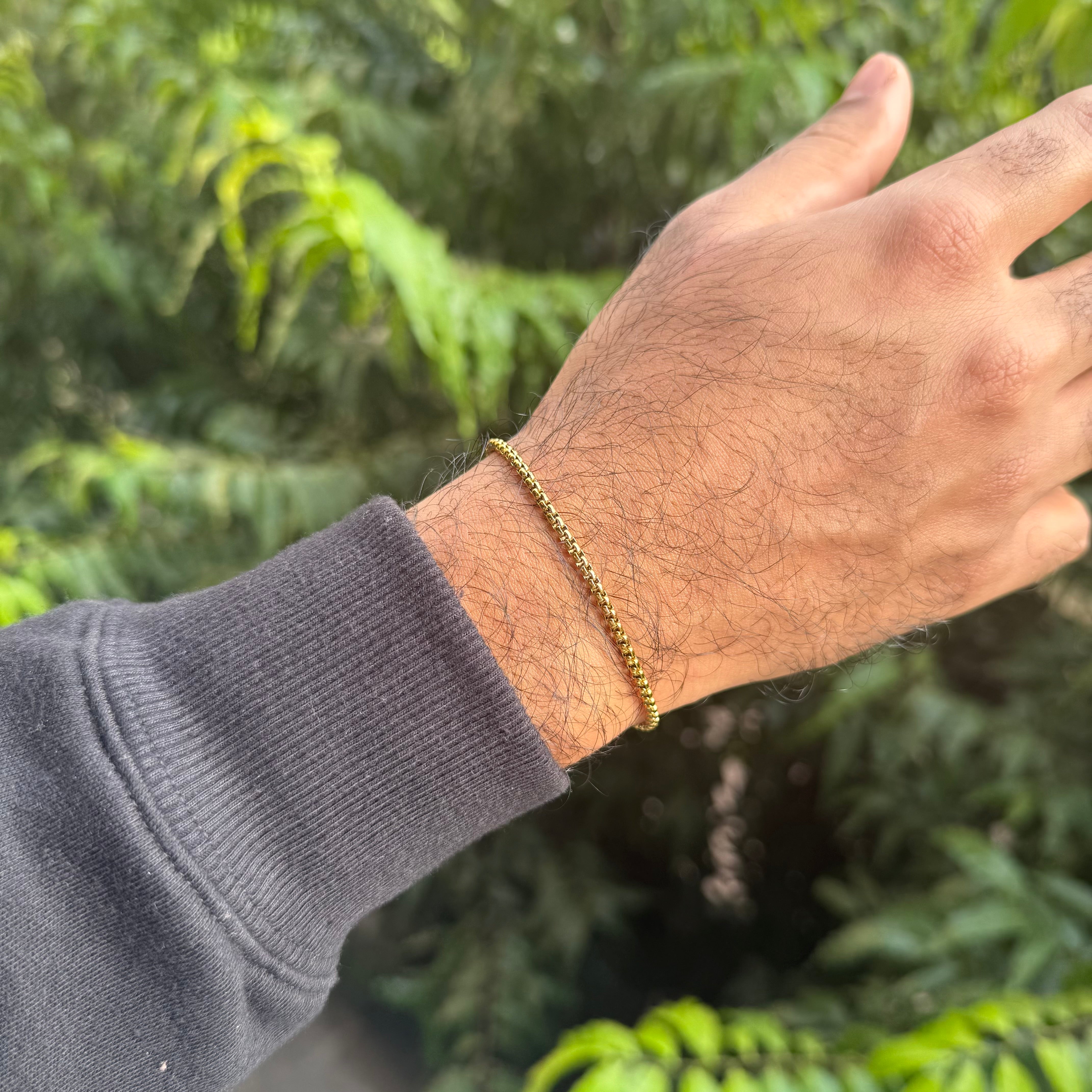 Micro Pulse Bracelet (Gold)