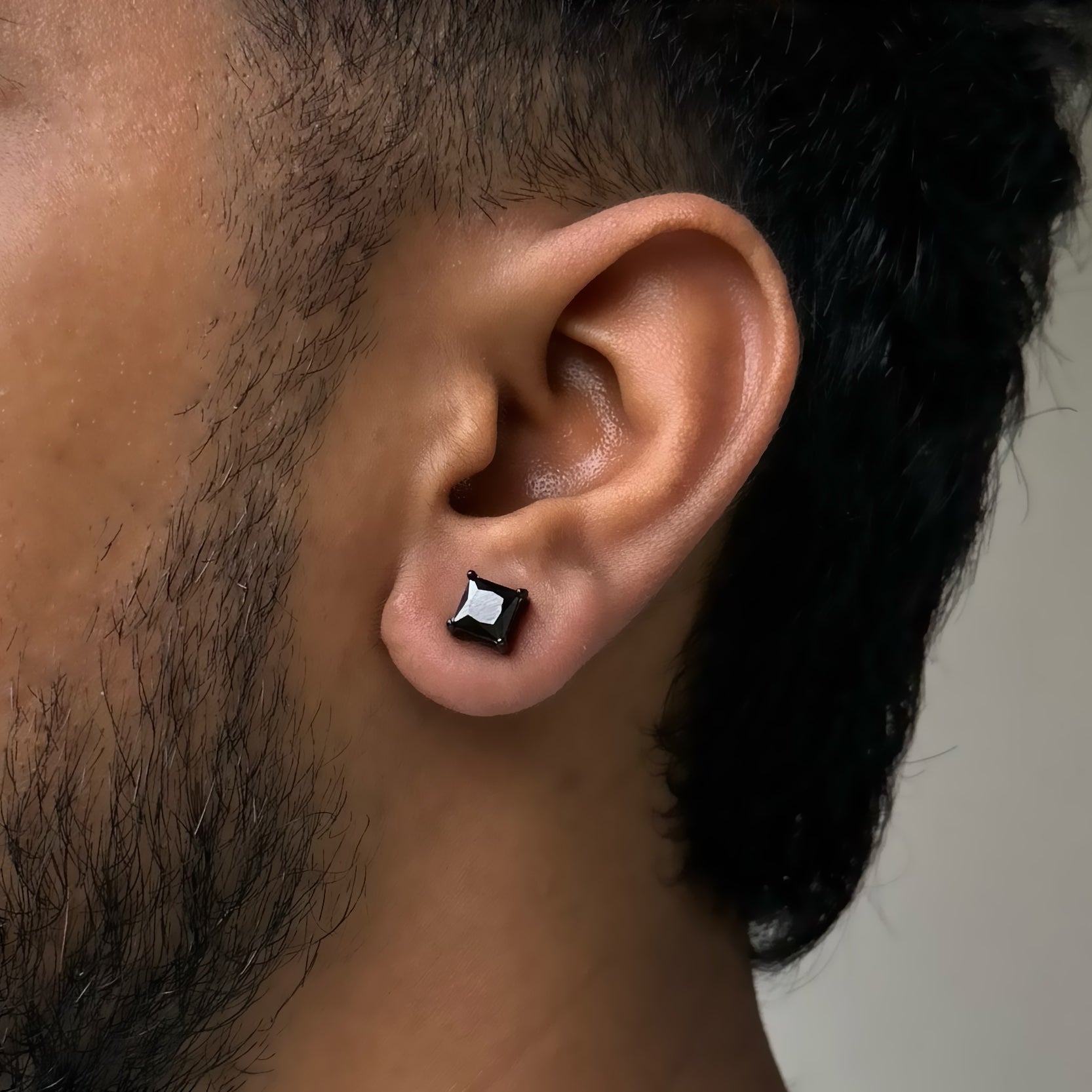 Square Stud (Magnetic Non-Pierced)
