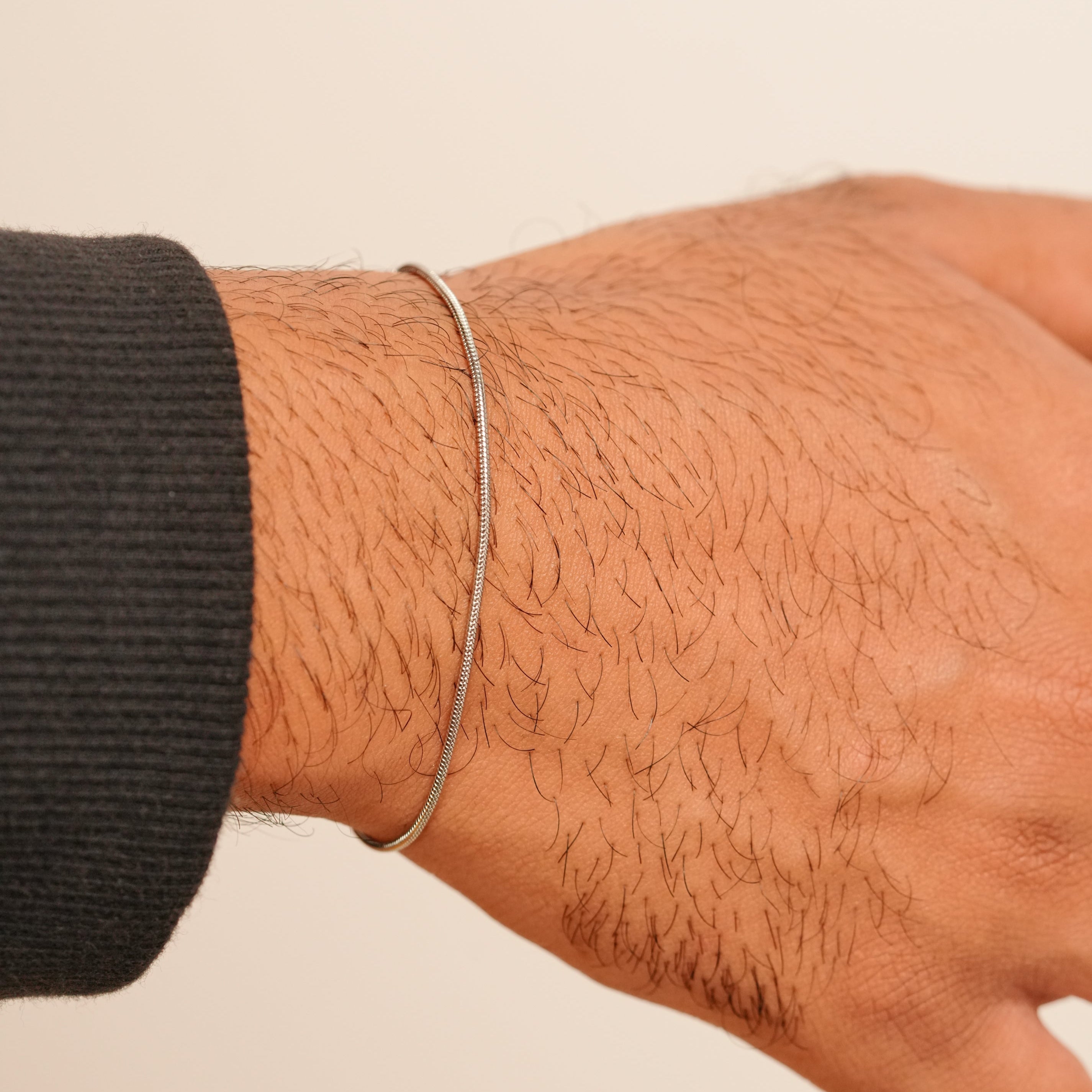Micro Round Bracelet (Silver)