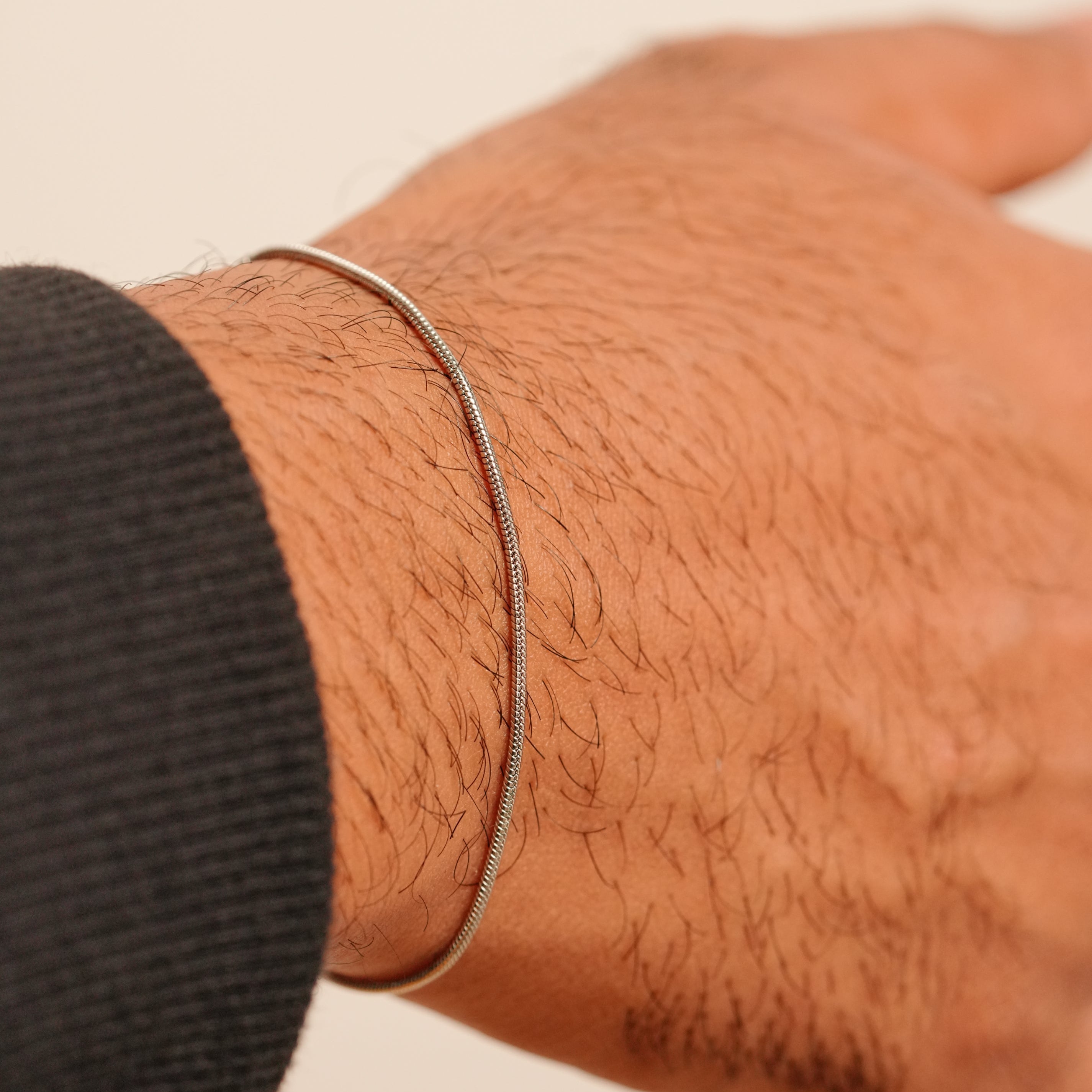 Micro Round Bracelet (Silver)