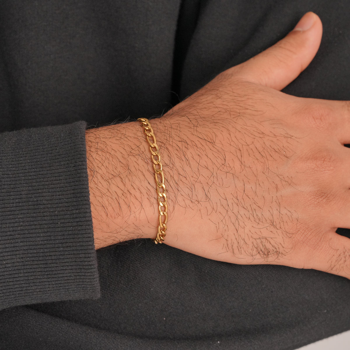 Figaro Bracelet (Gold)