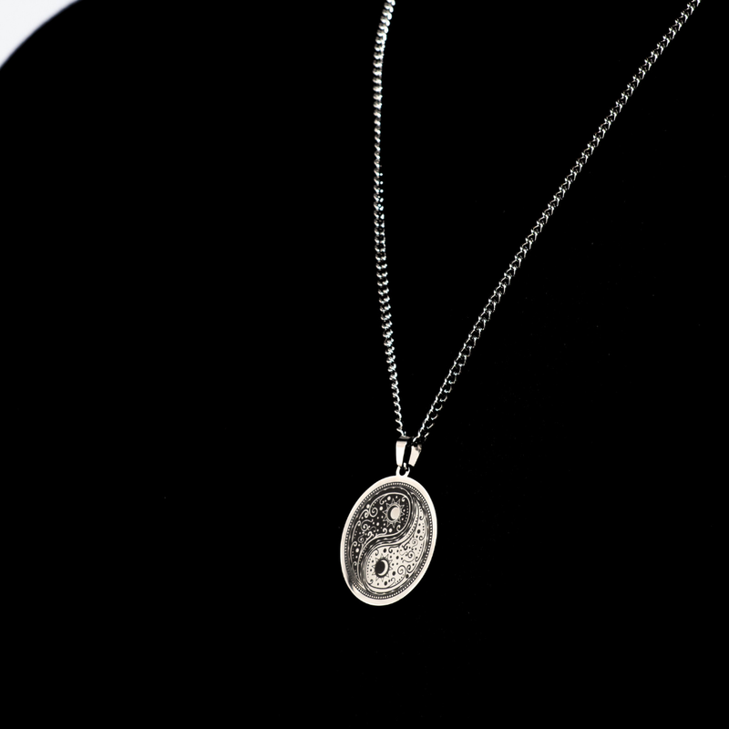 YIN & YANG PENDANT WITH CHAIN