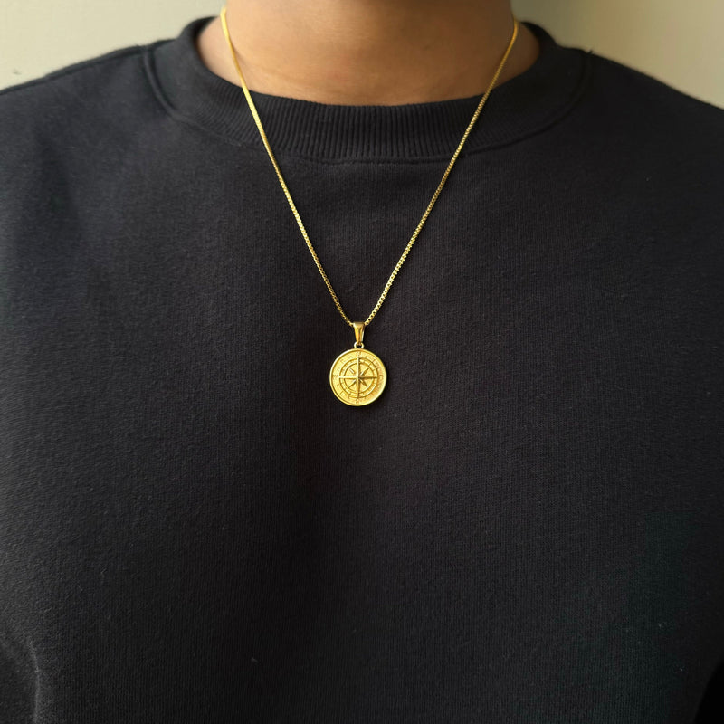 COMPASS PENDANT WITH CHAIN