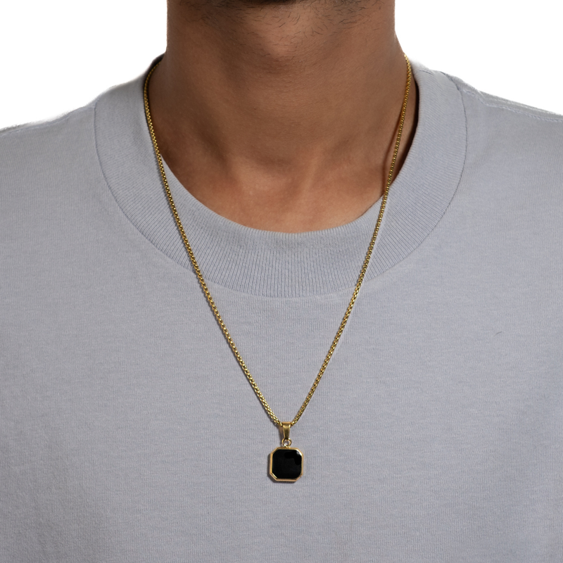 SQUARE PENDANT WITH CHAIN (GOLD)
