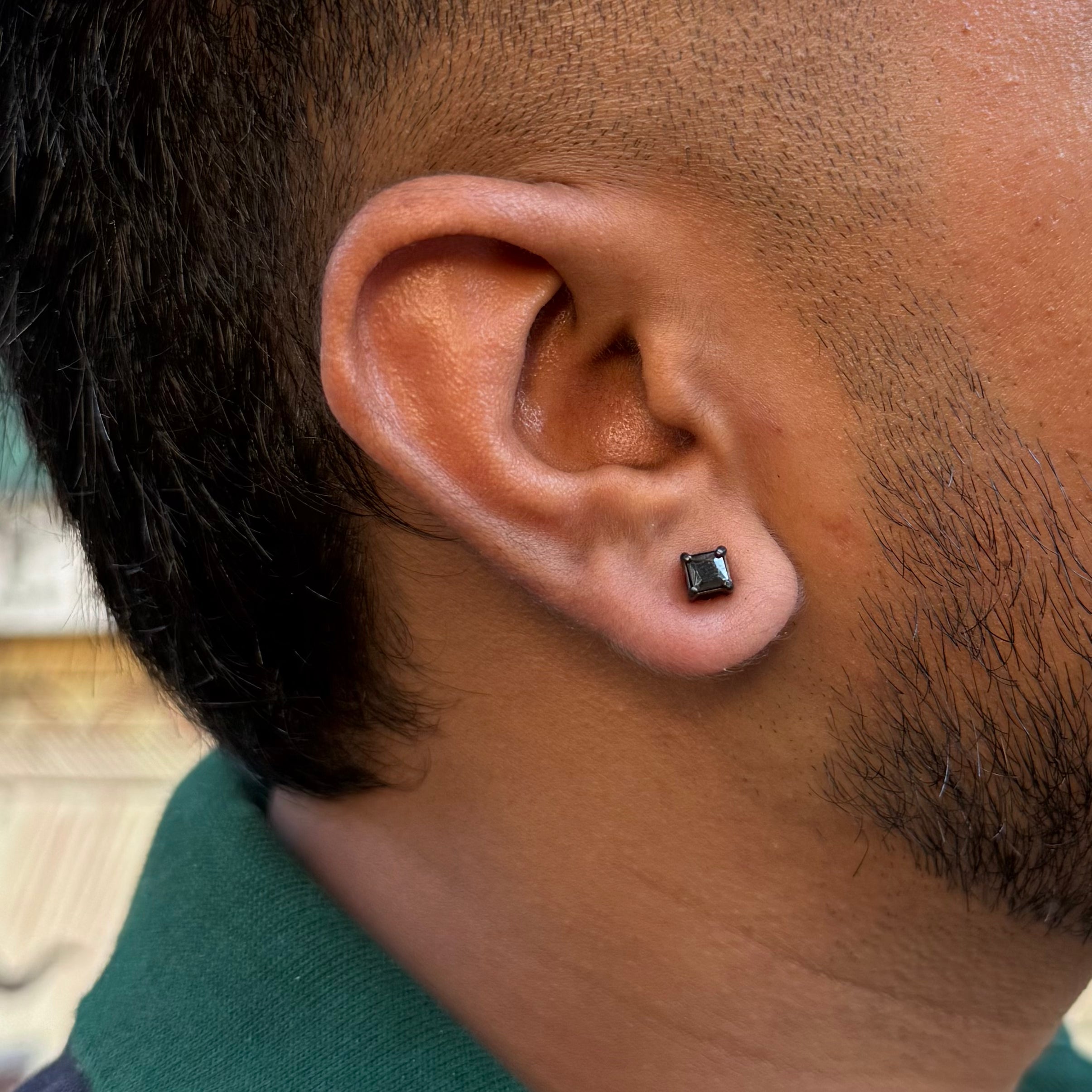 3MM Ear Stud (Magnetic Non-Pierced)