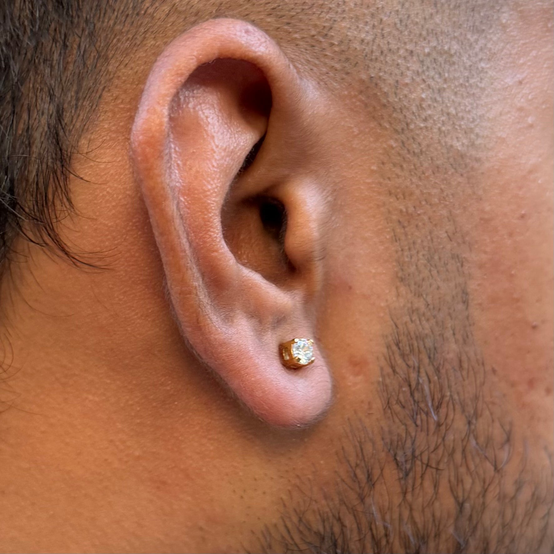 3MM Ear Stud (Magnetic Non-Pierced)