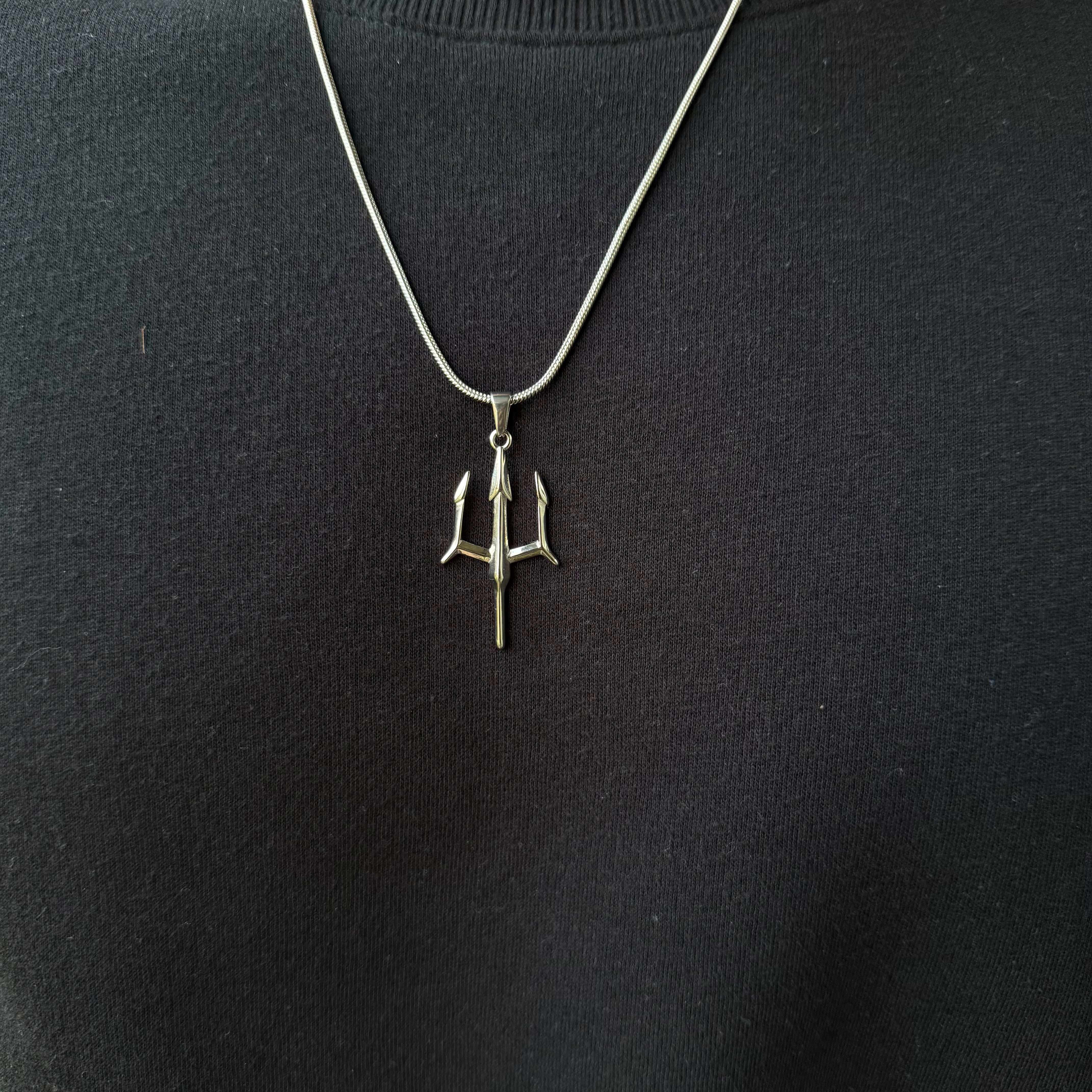 Trident Pendant With Chain (Silver)