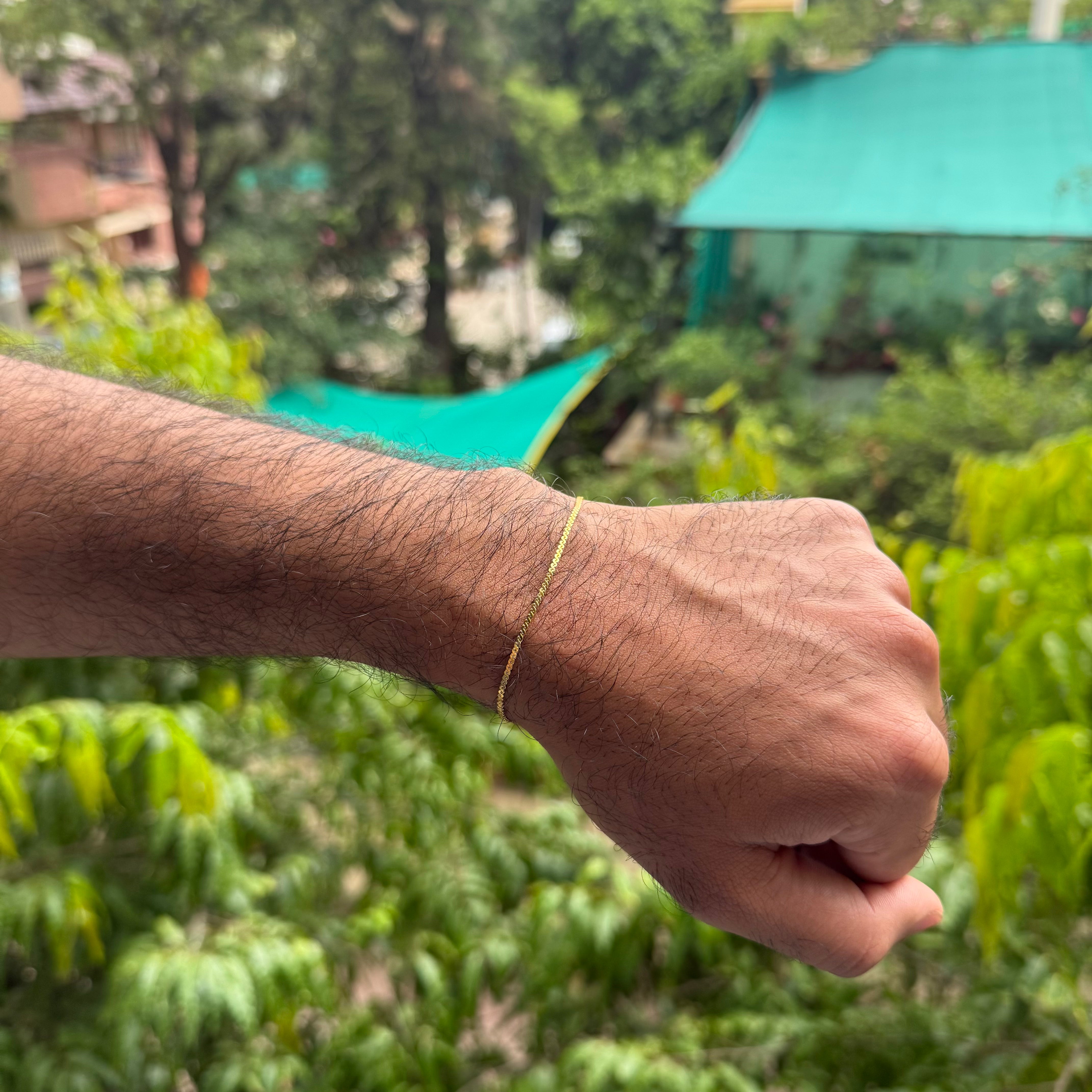 Micro Flat Twisted Bracelet (Gold)